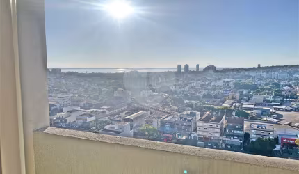 Apartamento com 2 quartos à venda em Cavalhada - RS