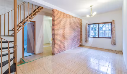 Casa com 4 quartos à venda em Petrópolis - RS