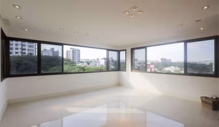 Apartamento com 2 quartos à venda em Passo Da Areia - RS