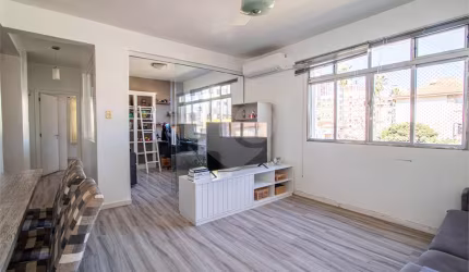 Apartamento com 3 quartos à venda em Menino Deus - RS