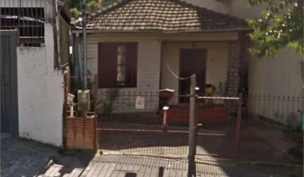 Terreno à venda em Chácara Das Pedras - RS