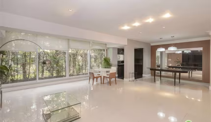 Apartamento com 4 quartos à venda em Jardim Europa - RS