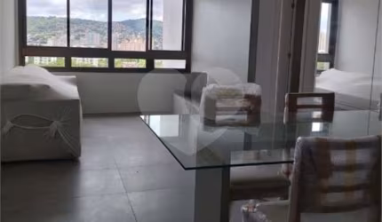 Apartamento com 2 quartos à venda em Jardim Do Salso - RS