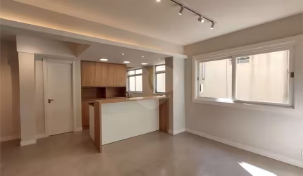 Apartamento com 2 quartos à venda em Petrópolis - RS