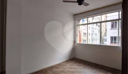 Apartamento com 3 quartos à venda ou para locação em Centro Histórico - RS