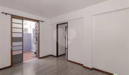 Apartamento com 3 quartos à venda em Partenon - RS