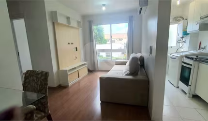 Apartamento com 2 quartos para locação em Partenon - RS