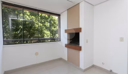 Apartamento com 3 quartos para locação em Chácara Das Pedras - RS