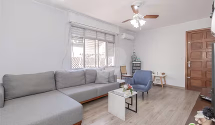 Apartamento com 3 quartos à venda em Vila Ipiranga - RS