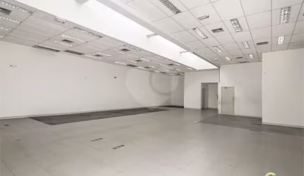 Prédio inteiro à venda em Chácara Das Pedras - RS