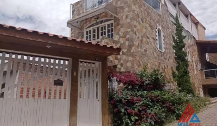 Sobrado com 3 dormitórios à venda, 250 m² por R$ 895.000,00 - Jardim São Domingos - Guarulhos/SP
