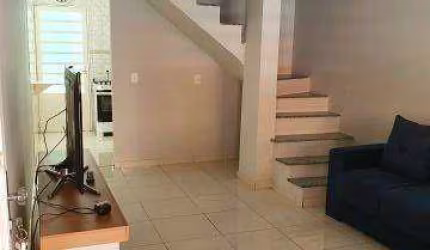 Sobrado com 2 dormitórios à venda, 66 m² por R$ 370.000,00 - Jardim Adriana - Guarulhos/SP