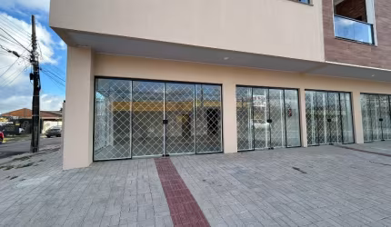 Excelente sala comercial, de esquina