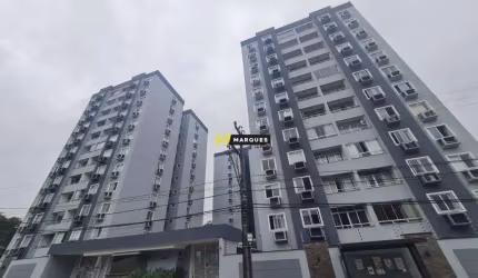 Apartamento mobiliado com 1 suíte - no América