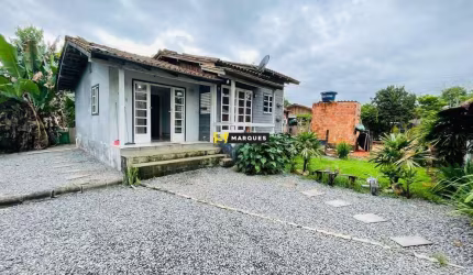Casa / Aluguel