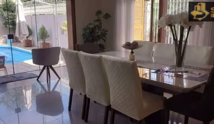 Casa com 4 quartos à venda no Centro, Pelotas , 360 m2 por R$ 1.680.000