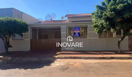 Casa com 3 dormitórios à venda, 270 m² por R$ 400.000,00 - Alvorada - Araporã/MG