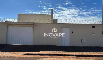 Casa com 3 dormitórios à venda, 180 m² por R$ 700.000 - Residencial Beira Rio I - Itumbiara/GO