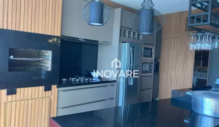 Casa com 3 dormitórios à venda, 220 m² por R$ 730.000,00 - Karfan - Itumbiara/GO