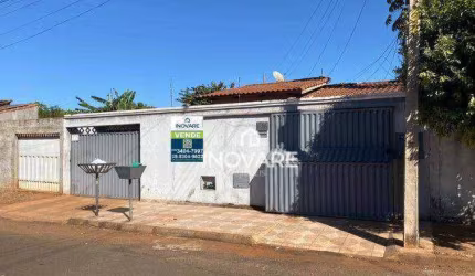Casa com 2 dormitórios à venda por R$ 200.000,00 - Setor Dona Marolina - Itumbiara/GO