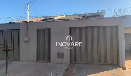 Casa com 3 dormitórios à venda, 90 m² por R$ 390.000,00 - Jardim Morumbi - Itumbiara/GO