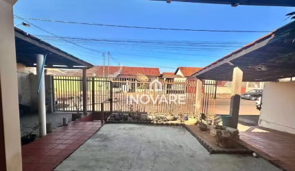 Casa com 3 dormitórios à venda, 220 m² por R$ 350.000,00 - Alvorada - Araporã/MG