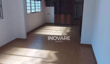 Casa com 3 dormitórios à venda, 200 m² por R$ 650.000,00 - Alto da Boa Vista - Itumbiara/GO