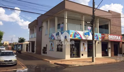 Apartamento com 2 dormitórios para alugar, 100 m² por R$ 1.640,00/mês - Paranaíba - Itumbiara/GO