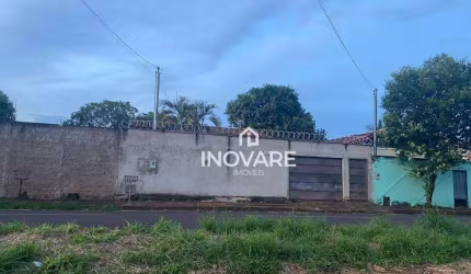Casa com 3 dormitórios à venda, 125 m² por R$ 285.000,00 - Setor Nossa Senhora da Saúde - Itumbiara/GO