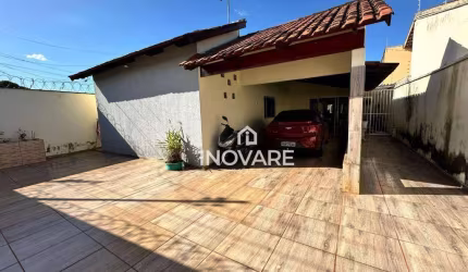 Casa com 3 dormitórios à venda, 280 m² por R$ 650.000,00 - Cidade Jardim - Itumbiara/GO