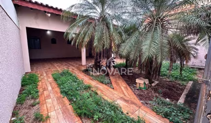 Casa com 3 dormitórios para alugar, 125 m² por R$ 1.400,00/mês - Setor Santos Dumont - Itumbiara/GO