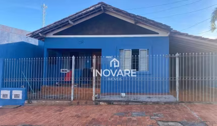 Casa com 2 dormitórios à venda, 145 m² por R$ 280.000,00 - Setor Bela Vista - Itumbiara/GO