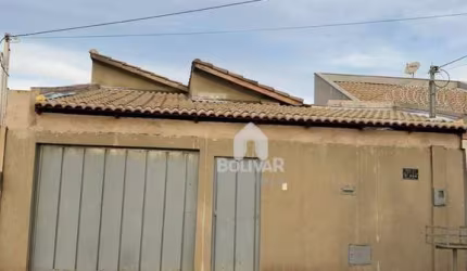 Casa com 2 dormitórios para alugar, 48 m² por R$ 900,00/mês - Setor Santa Rita - Itumbiara/GO