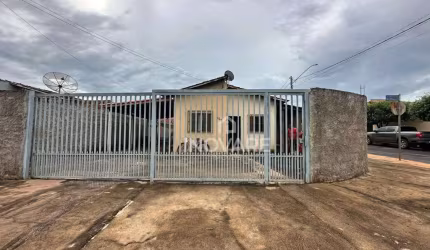 Duas casas à venda por R$ 170.000 - Setor Zenon Borges - Itumbiara/GO