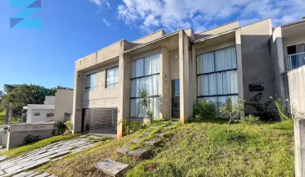 Casa com 3 quartos à venda em Água Verde, Blumenau , 246 m2 por R$ 780.000