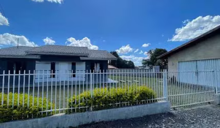 Casa com 3 dormitórios à venda, 152 m² por R$ 586.000,00 - Campo da Água Verde - Canoinhas/SC