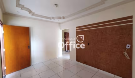 Casa com 3 quartos à venda, 150 m² por R$ 350.000 - Residencial Dom Felipe - Anápolis/GO