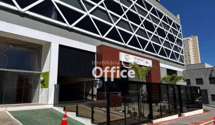 Apartamento com 2 dormitórios para alugar, 67 m² por R$ 3.970,00/mês - Jundiaí - Anápolis/GO