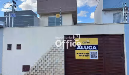 Casa com 3 dormitórios para alugar, 115 m² por R$ 1.550,00/mês - Residencial Veneza - Anápolis/GO