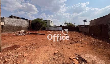 Terreno á Venda na Vila Jaiara com Tamanho 480Mt²