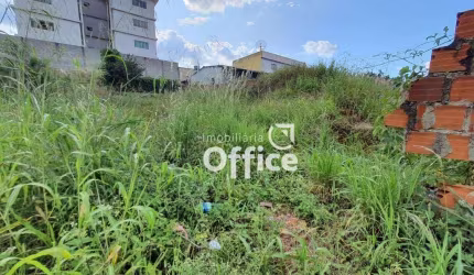 Terreno à venda, 300 m² por R$ 145.000,00 - Jardim Ana Paula - Anápolis/GO