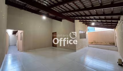 Sobrado com 4 quartos à venda, 193 m² por R$ 600.000 - Loteamento Residencial Verona - Anápolis/GO