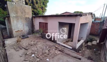 Casa com 2 quartos à venda, 100 m² por R$ 110.000 - Víviam Parque - Anápolis/GO