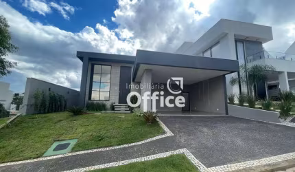 Casa com 3 suites à venda, por R$ 1.850.000 - Condomínio Residencial Grand Trianon - Anápolis/GO
