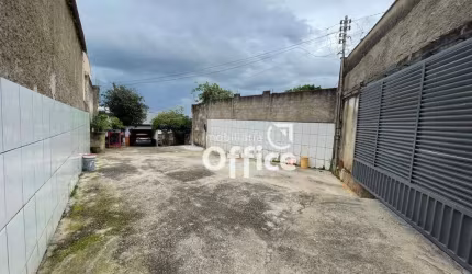 Casa com 4 dormitórios à venda, 208 m² por R$ 395.000,00 - Jardim Goiano - Anápolis/GO