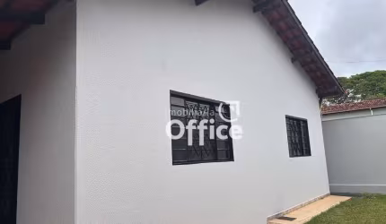Casa com 3 quartos à venda, 207 m² por R$ 590.000 - Jardim Europa I e II - Anápolis/GO