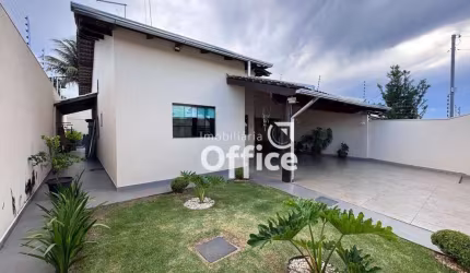 Excelente casa com 3 quartos à venda, 130 m² por R$ 780.000 - Parque dos Pirineus - Anápolis/GO
