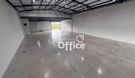 Galpão à venda, 605 m² por R$ 2.000.000,00 - Loteamento Cerejeiras - Anápolis/GO