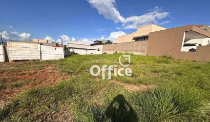 Terreno à venda, 427 m² por R$ 600.000,00 - Condomínio Residencial Grand Trianon - Anápolis/GO