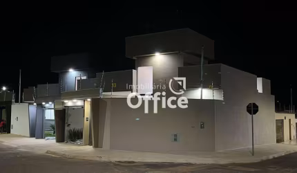 Casa com 3 dormitórios à venda, 109 m² por R$ 380.000,00 - Loteamento Residencial Verona - Anápolis/GO
